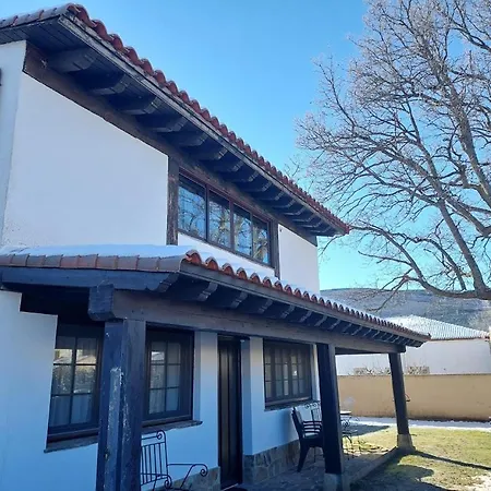 El Valle Rural 4*
